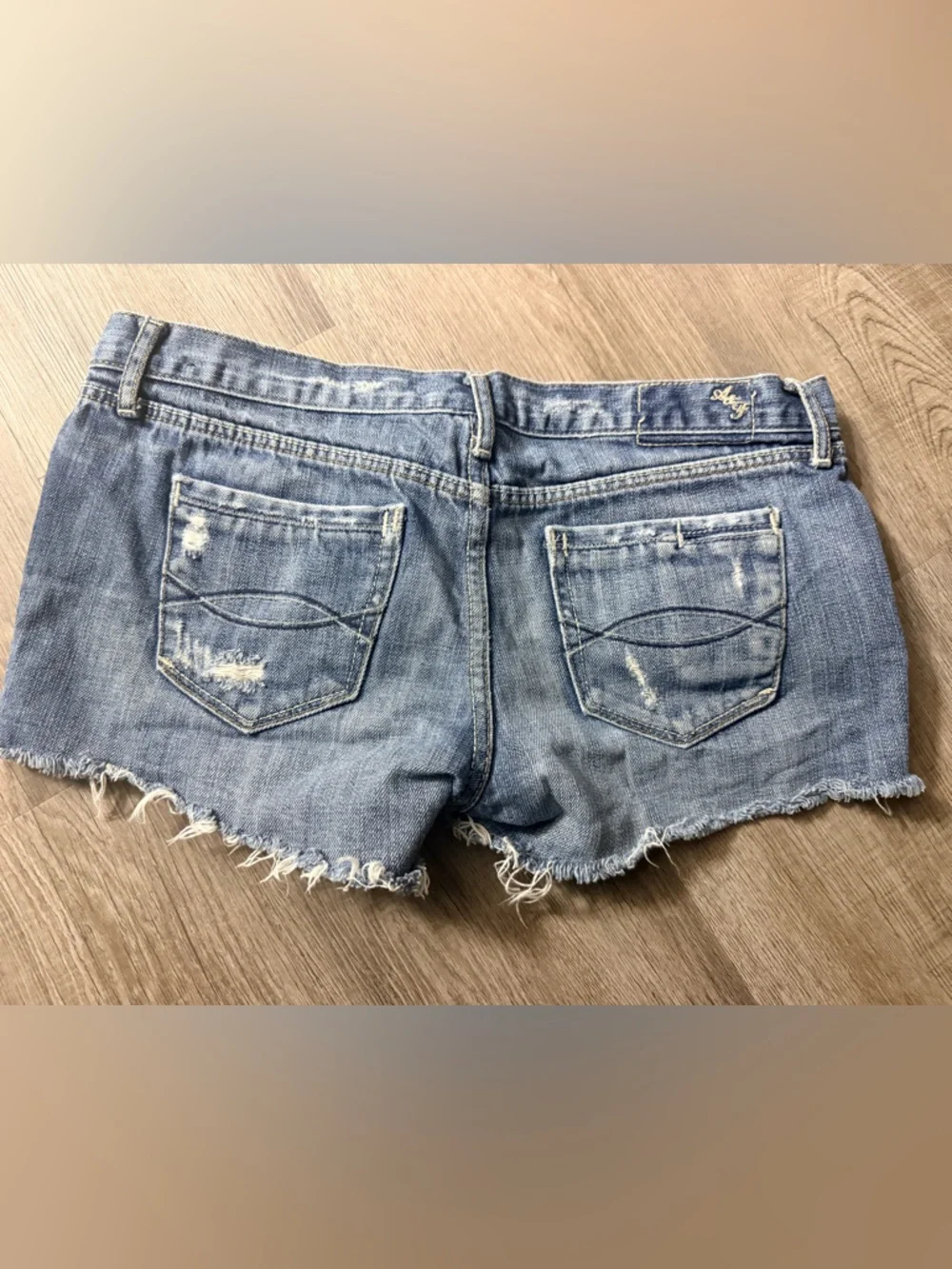 Abercrombie & Fitch Distressed Denim Blue Cutoff Shorts - Picture 2 of 3